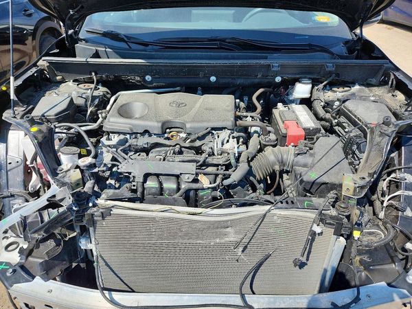 2019 TOYOTA RAV4 XLE AWD