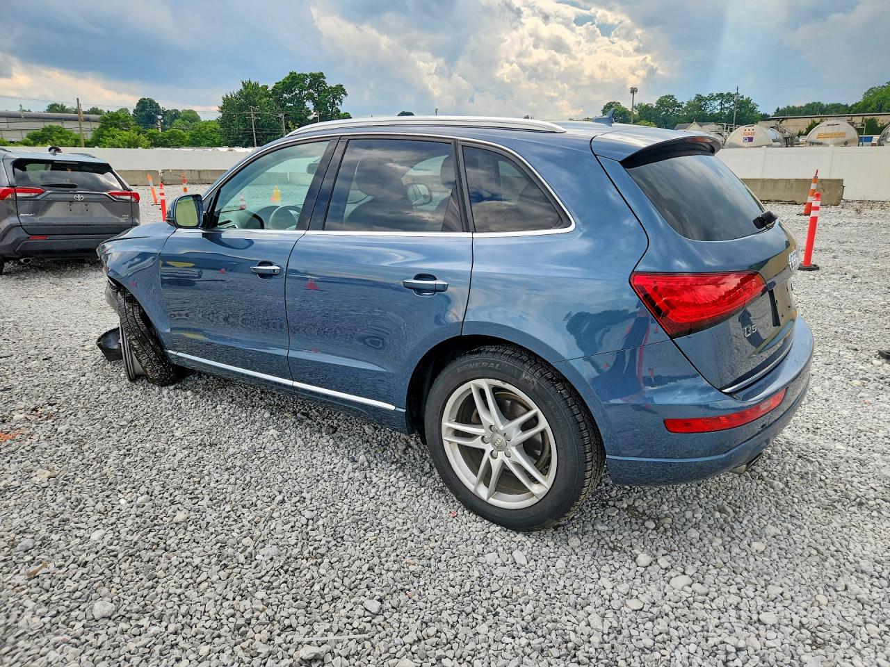 2017 AUDI Q5 quattro Premium Plus