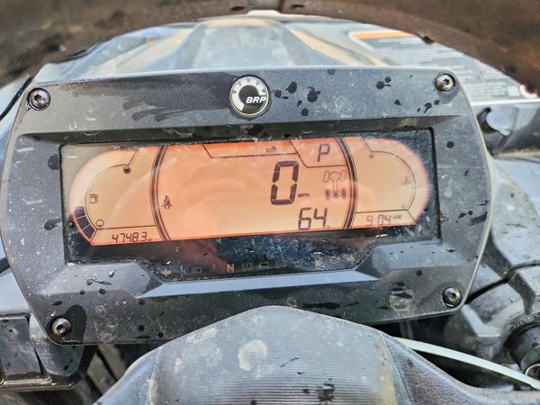 2023 CAN-AM MAVERICK SPORT XXC 64"