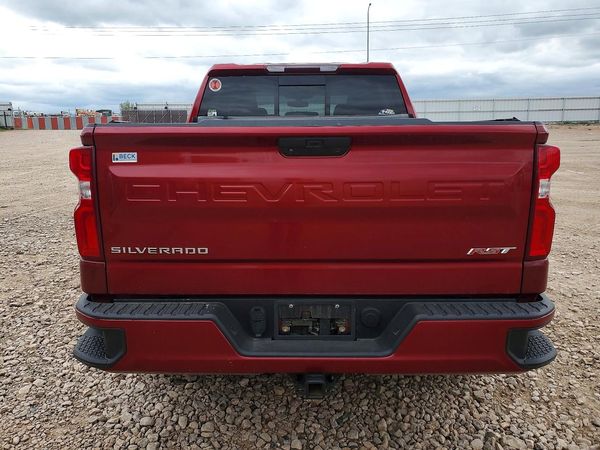 2021 CHEVROLET SILVERADO RST