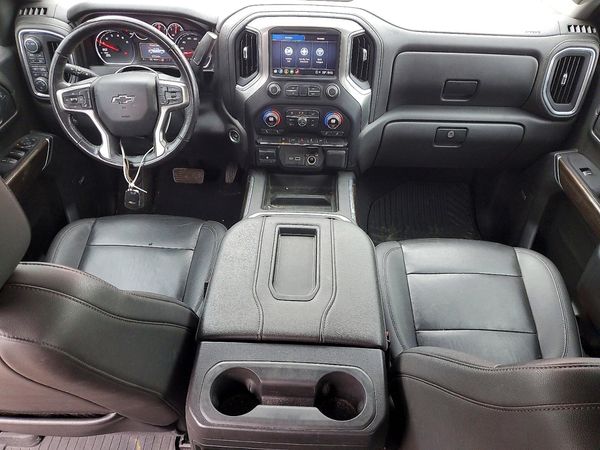 2021 CHEVROLET SILVERADO RST