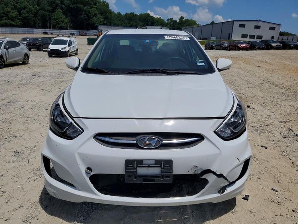 2017 HYUNDAI ACCENT SE Base