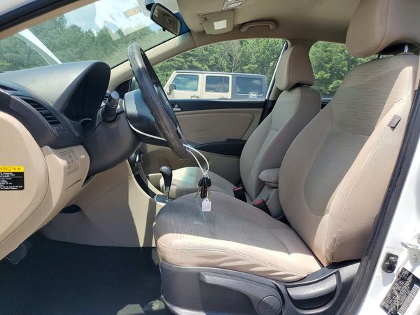 2017 HYUNDAI ACCENT SE Base