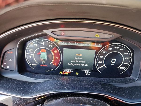 2021 AUDI RS Q8 quattro