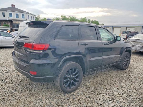 2021 JEEP GRAN CHER Laredo