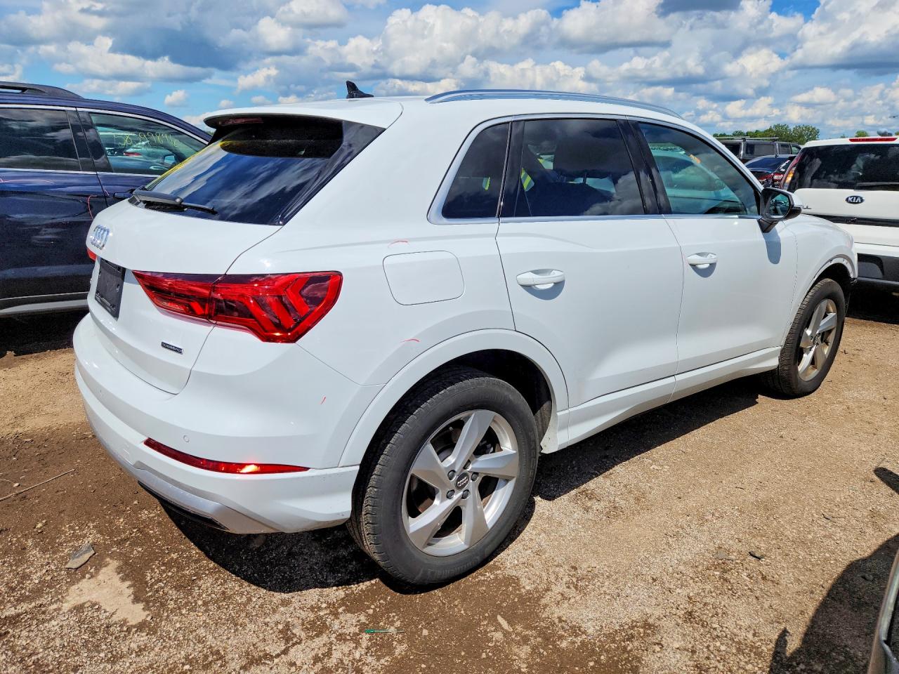 2019 AUDI Q3 quattro Premium Plus