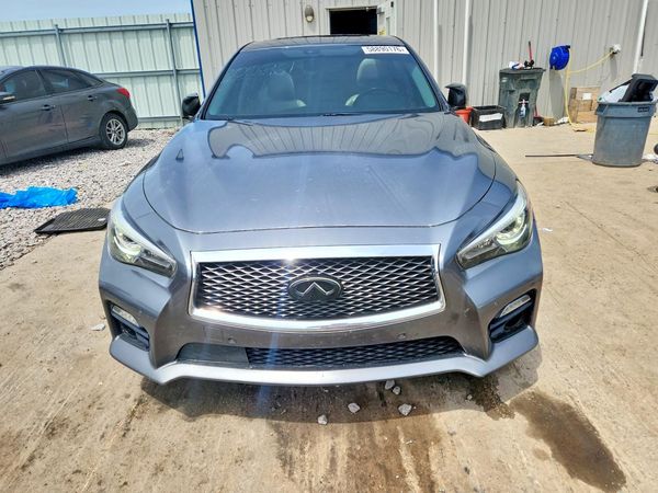 2016 INFINITI Q50