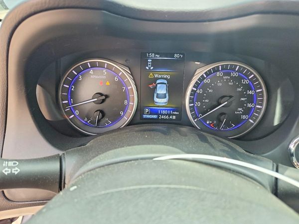 2016 INFINITI Q50