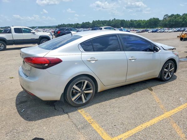 2017 KIA FORTE