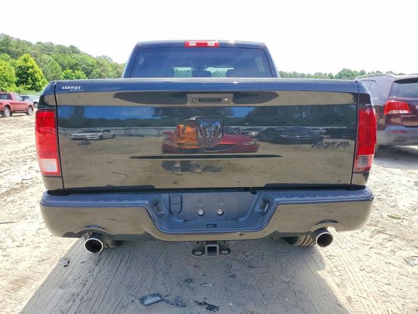 2017 RAM 1500 ST