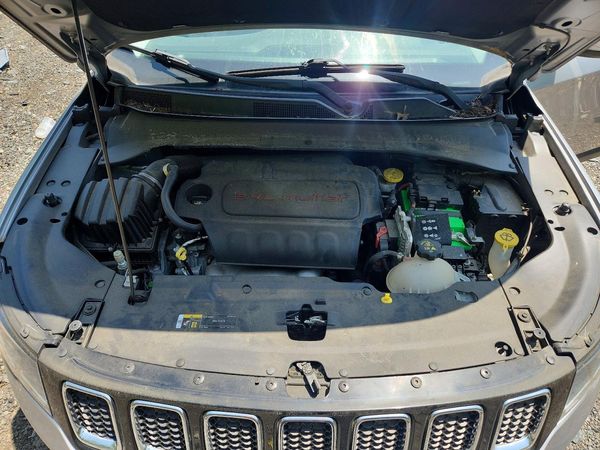 2018 JEEP COMPASS LATITUDE 4X2