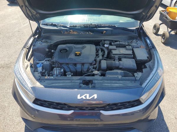 2022 KIA FORTE FE, LXS