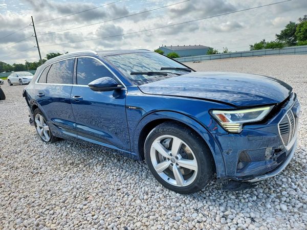 2019 AUDI E-TRON