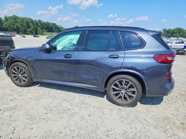2022 BMW X5 xDrive45e