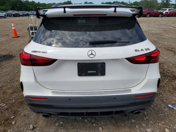2024 MERCEDES-BENZ GLA