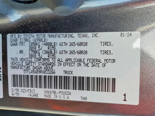2024 TOYOTA TUNDRA SR5