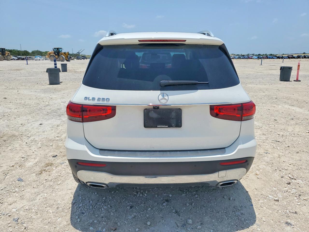 2021 MERCEDES-BENZ GLB GLB250