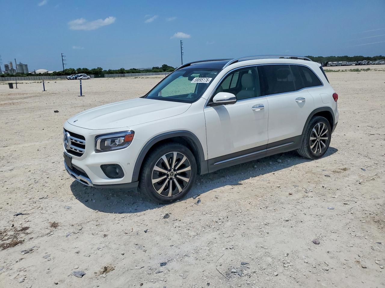 2021 MERCEDES-BENZ GLB GLB250