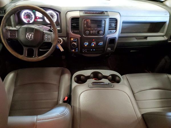 2017 RAM 1500 ST