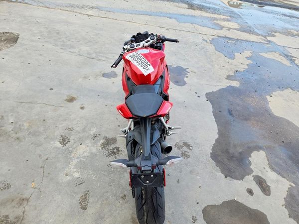 2024 DUCATI PANIGALE