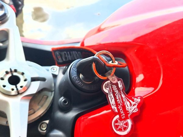 2024 DUCATI PANIGALE