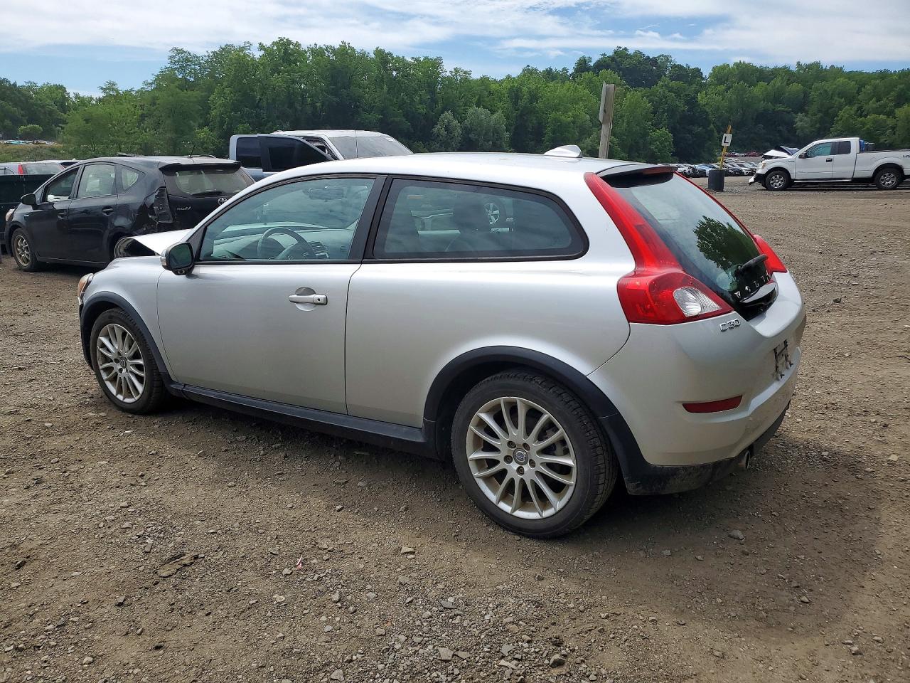 2012 VOLVO C30
