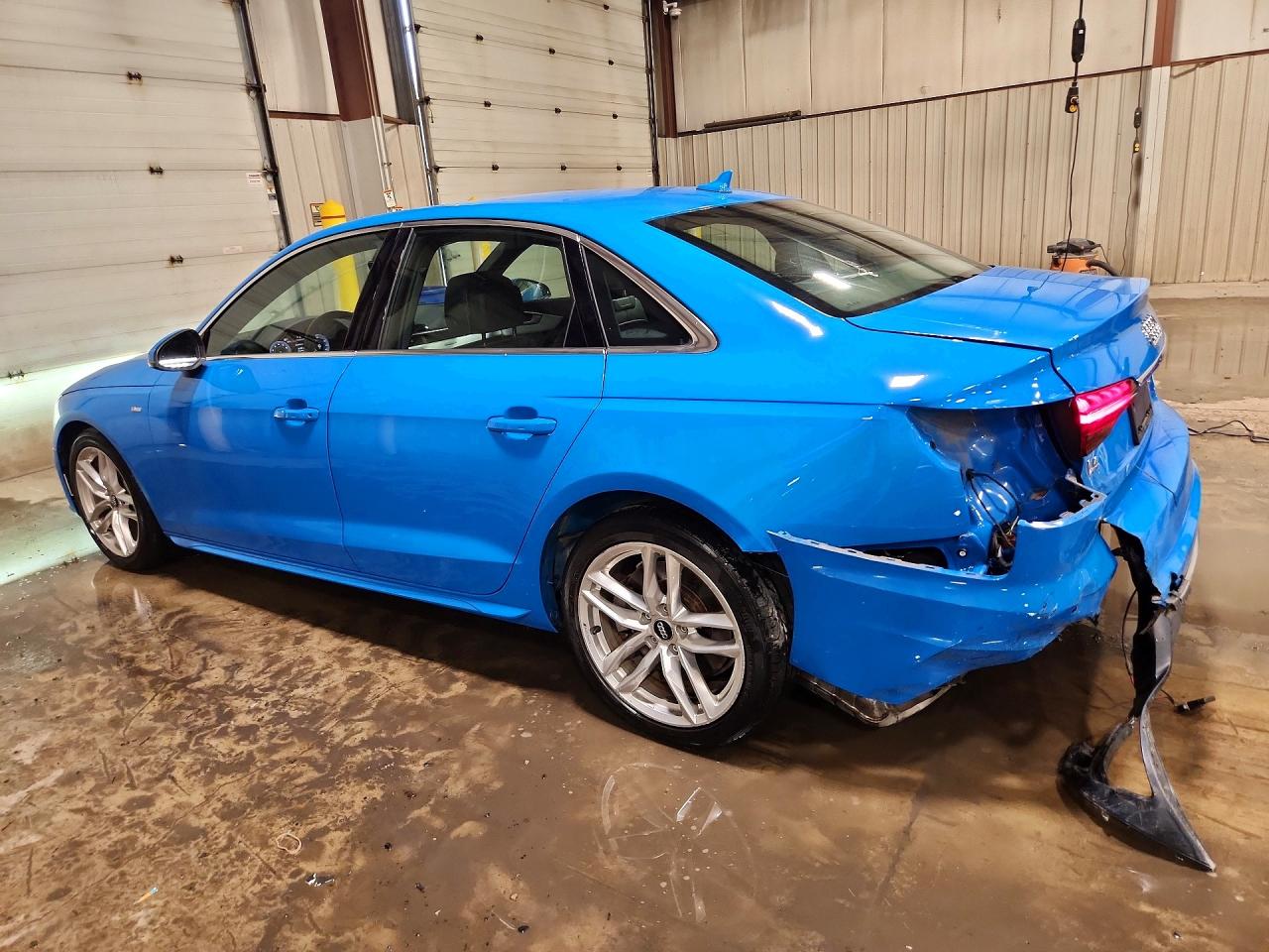 2020 AUDI A4 quattro Premium Plus