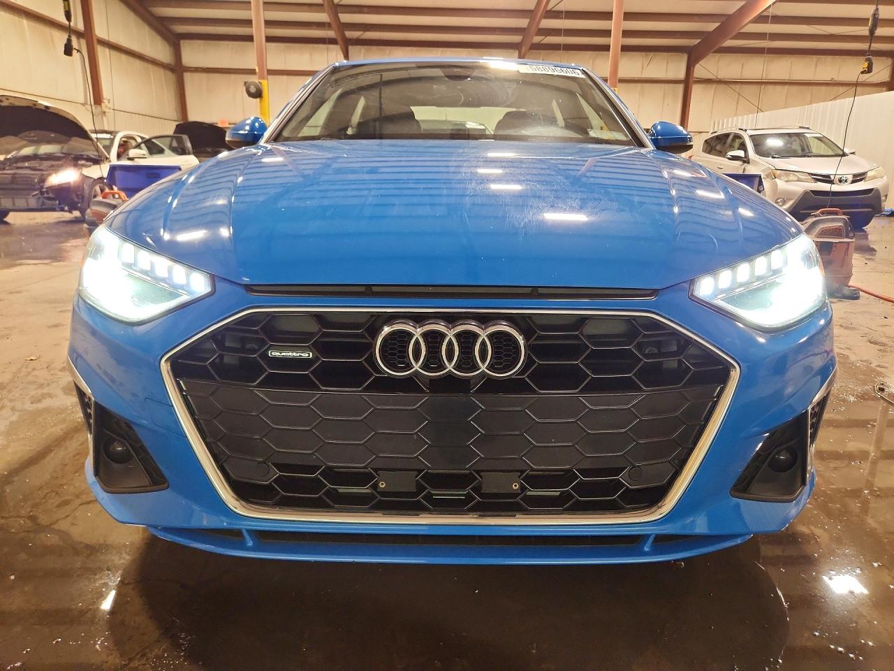 2020 AUDI A4 quattro Premium Plus