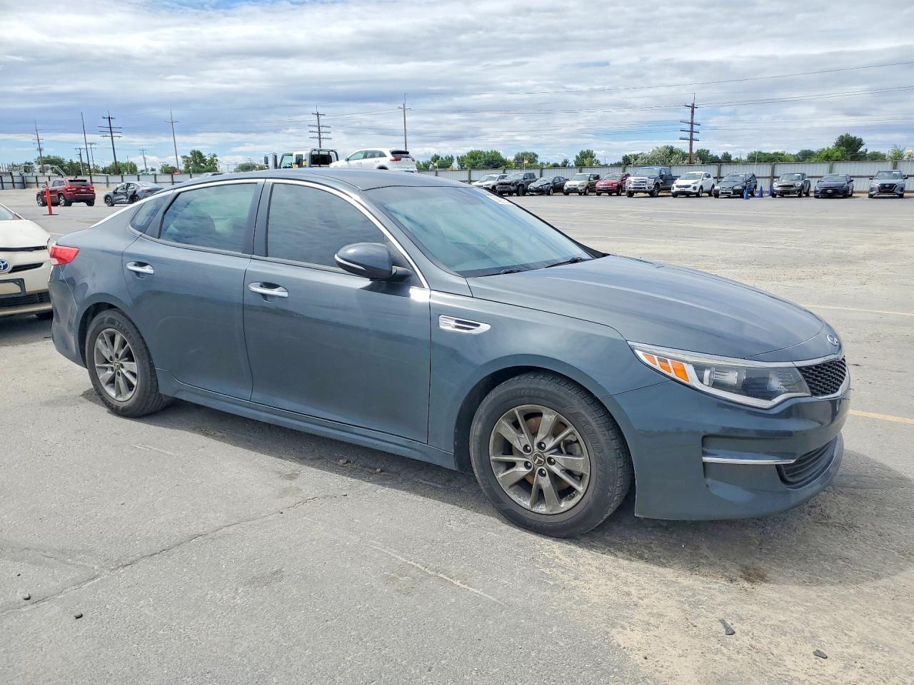 2016 KIA OPTIMA GL