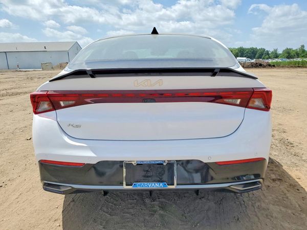 2022 KIA K5