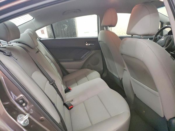 2014 KIA FORTE LX, EX