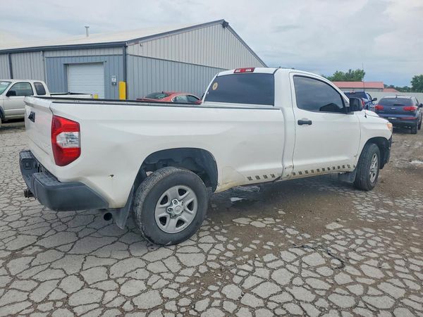 2016 TOYOTA TUNDRA SR