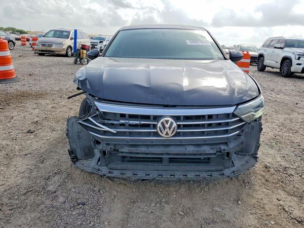 2019 VOLKSWAGEN JETTA S, SE, R-Line