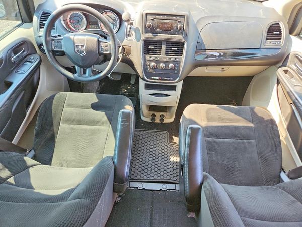 2019 DODGE GRAND CARAVAN SE