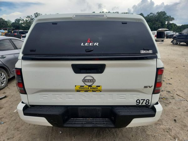 2024 NISSAN FRONTIER