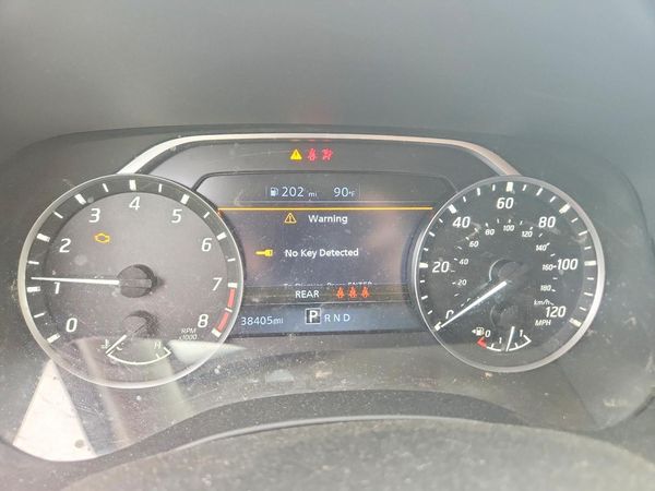 2024 NISSAN FRONTIER