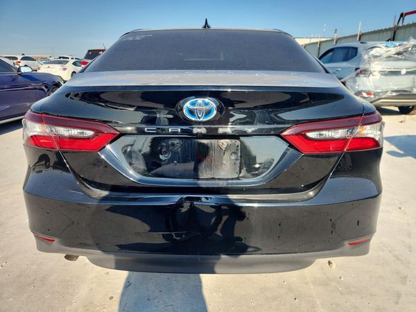 2022 TOYOTA CAMRY LE