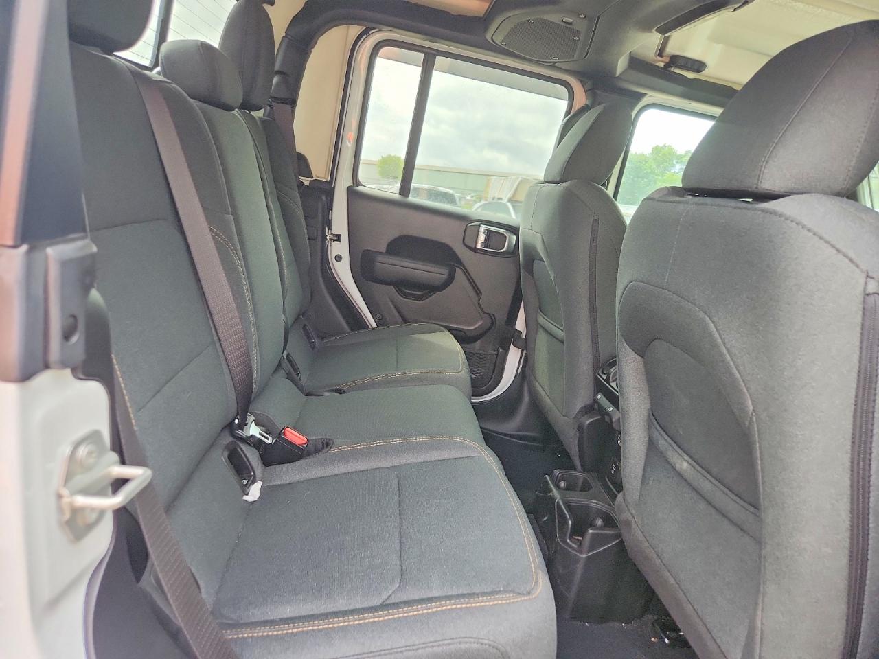 2024 JEEP GLADIATOR SPORT 4X4