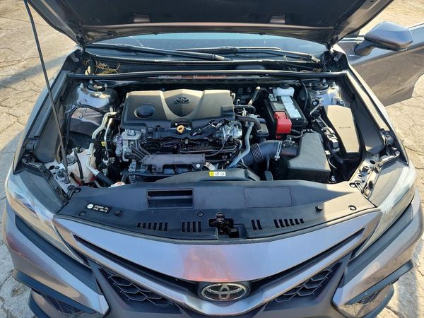 2024 TOYOTA CAMRY SE — Engine bay