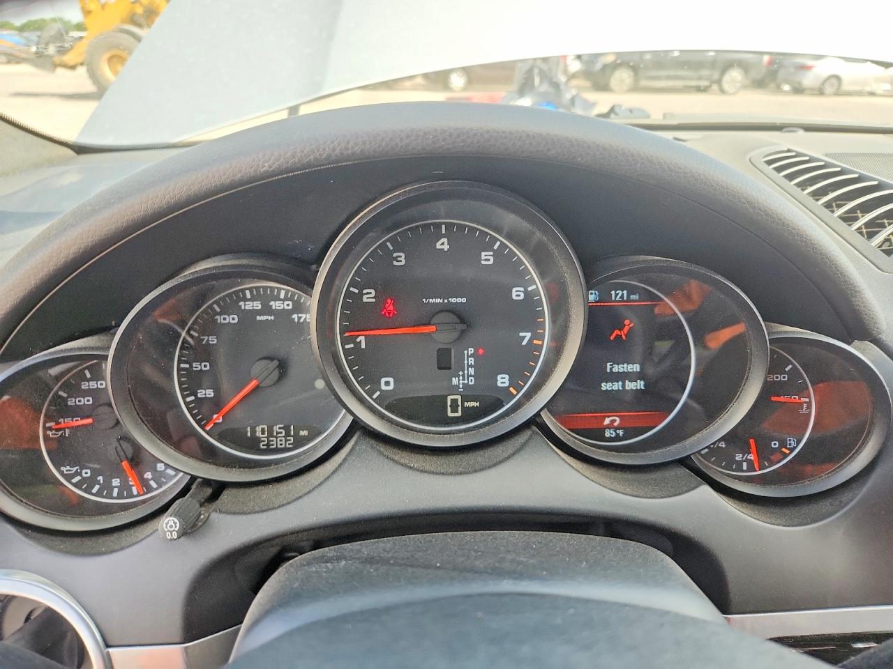 2012 PORSCHE CAYENNE