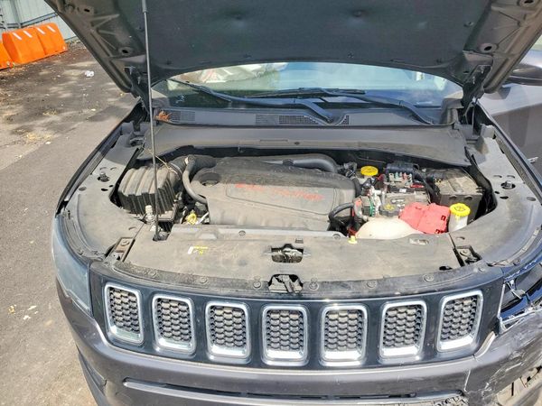2019 JEEP COMPASS LATITUDE 4X4