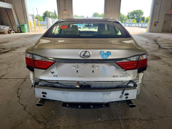 2013 LEXUS ES 350