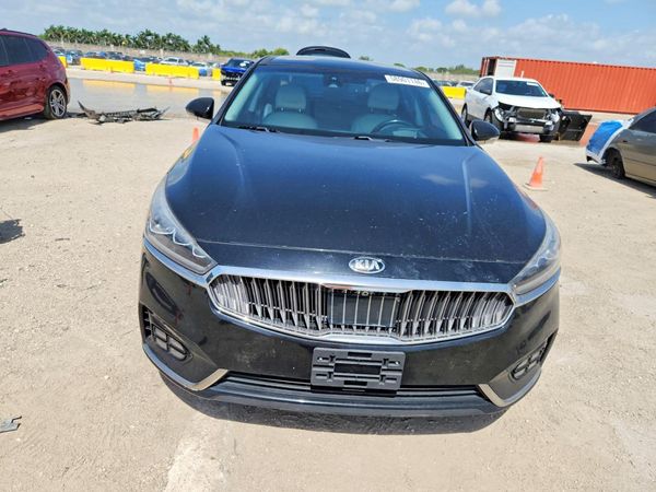 2017 KIA CADENZA