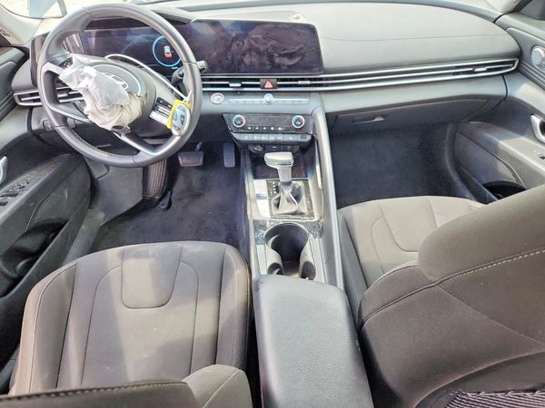 2025 HYUNDAI ELANTRA SEL Convenience — CKPT