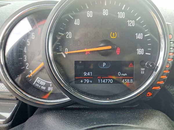 2017 MINI COOPER