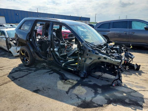2019 JEEP GRAND CHEROKEE SRT 4X4
