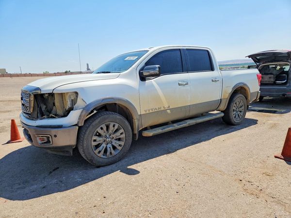 2018 NISSAN TITAN