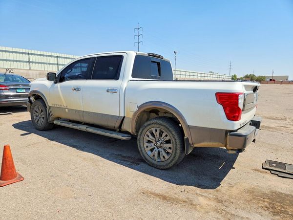 2018 NISSAN TITAN