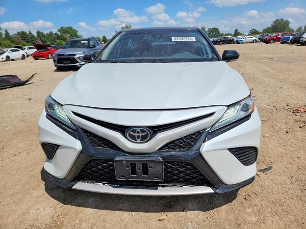 2020 TOYOTA CAMRY XSE