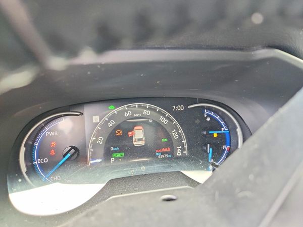 2023 TOYOTA RAV4 XSE